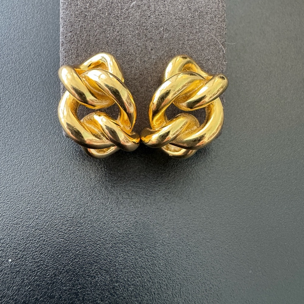 Gold plated Dior vintage chain clip on earrings - Picture 3 of 8